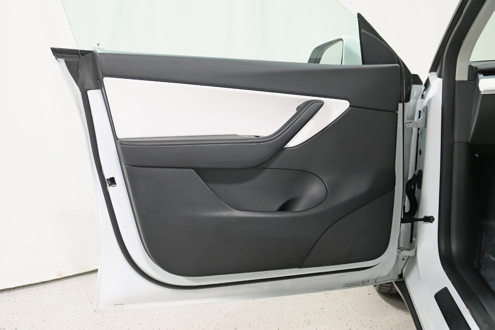 2022 TESLA MODEL Y - Image 34