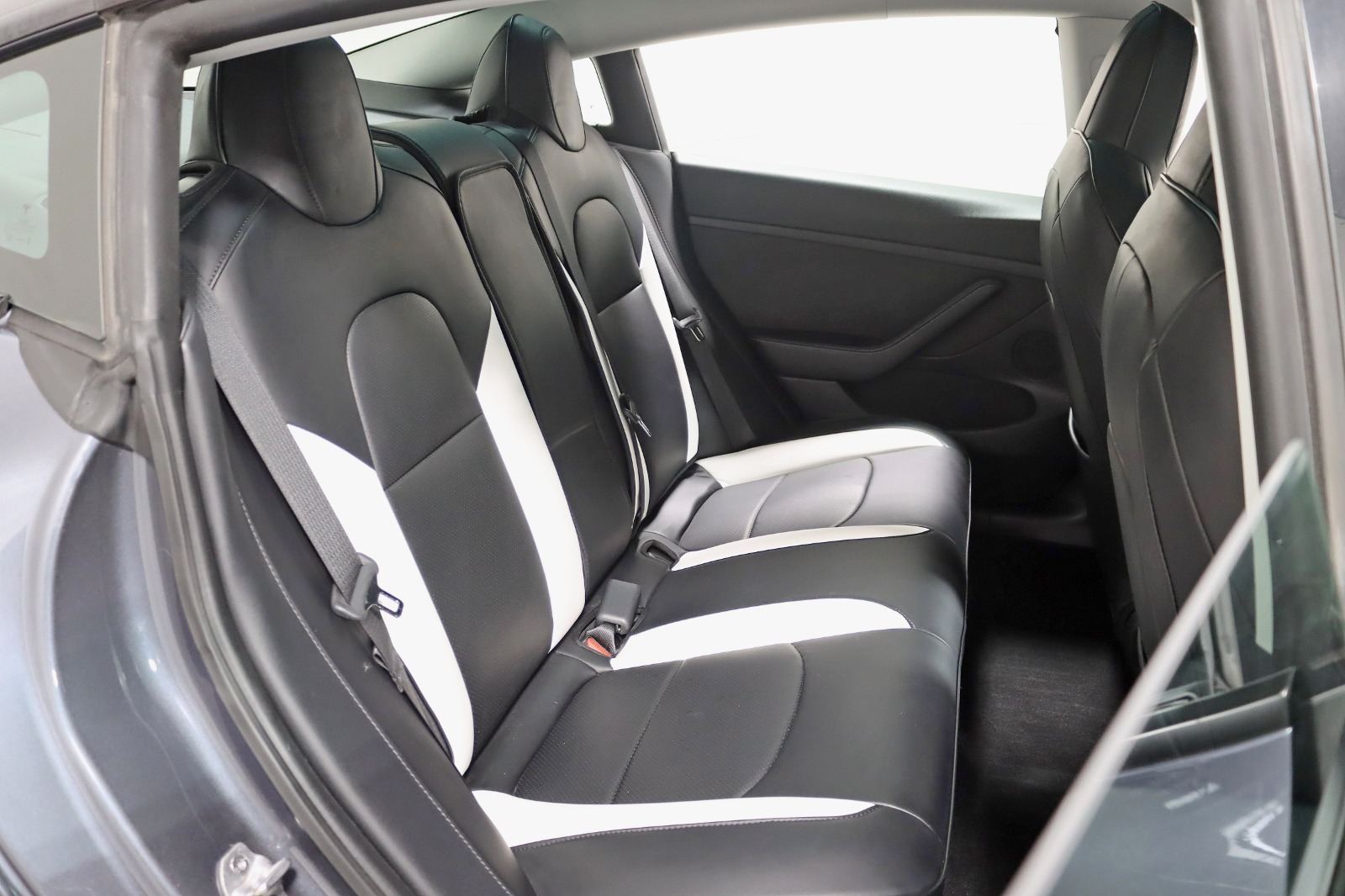 2021 TESLA MODEL 3 - Image 29