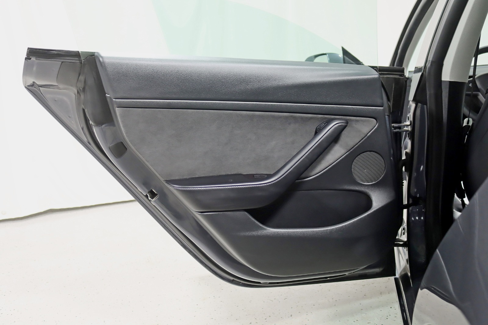 2021 TESLA MODEL 3 - Image 34