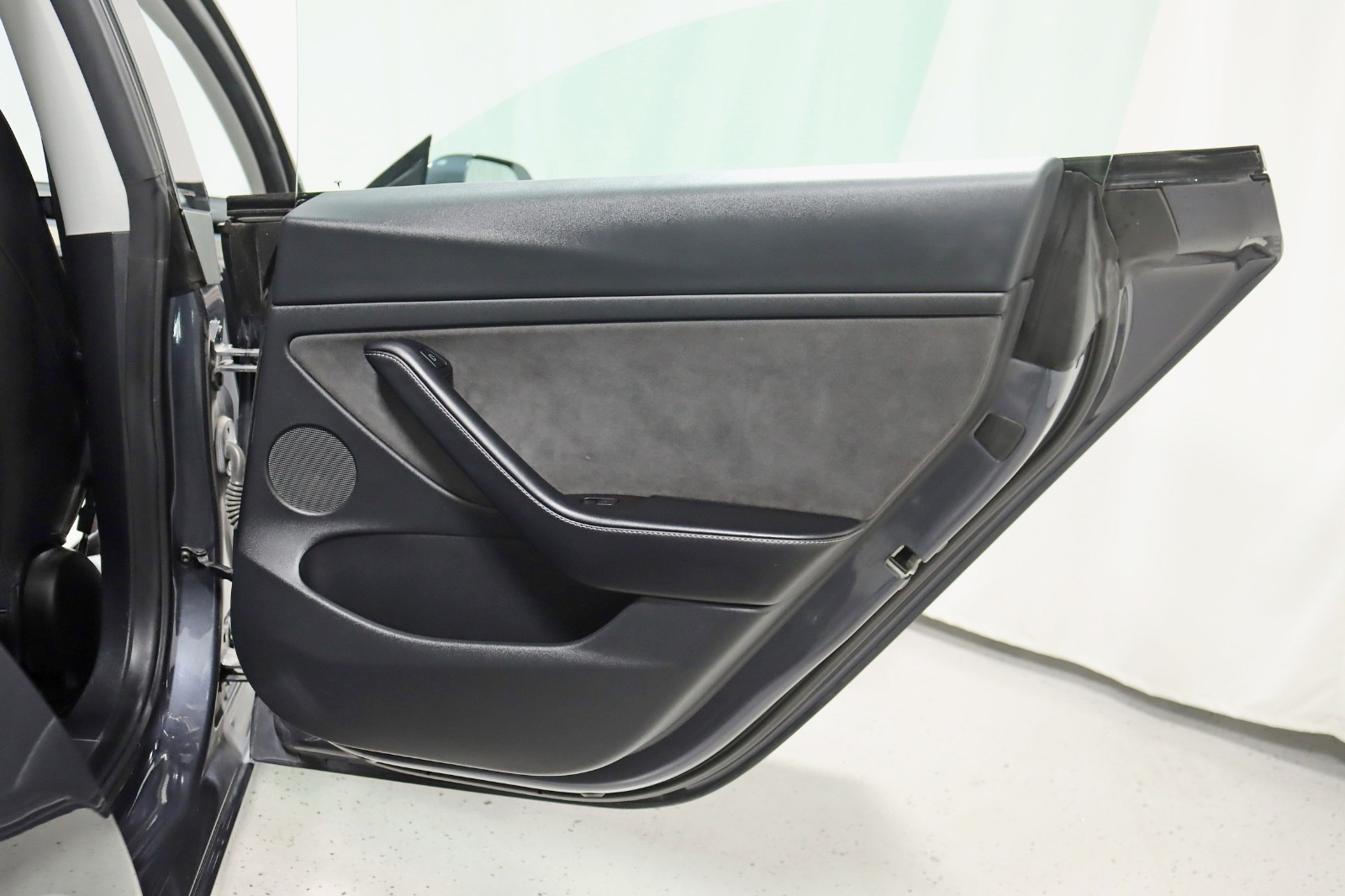 2021 TESLA MODEL 3 - Image 35