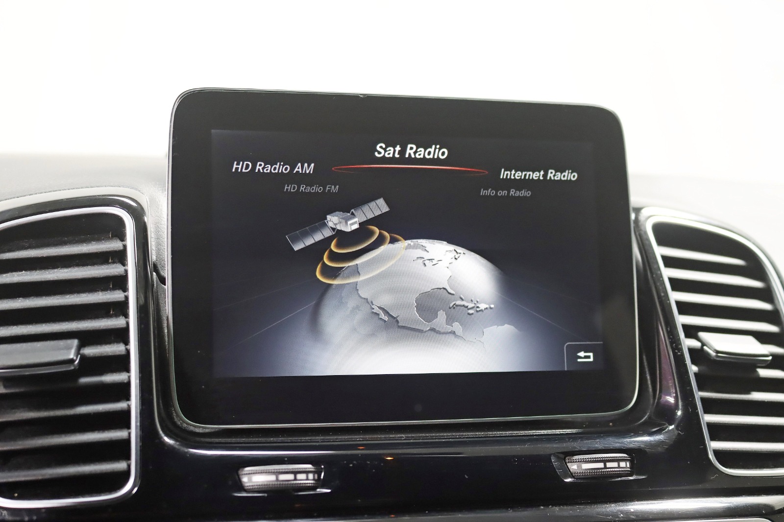 2017 MERCEDES-BENZ GLE-CLASS - Image 27