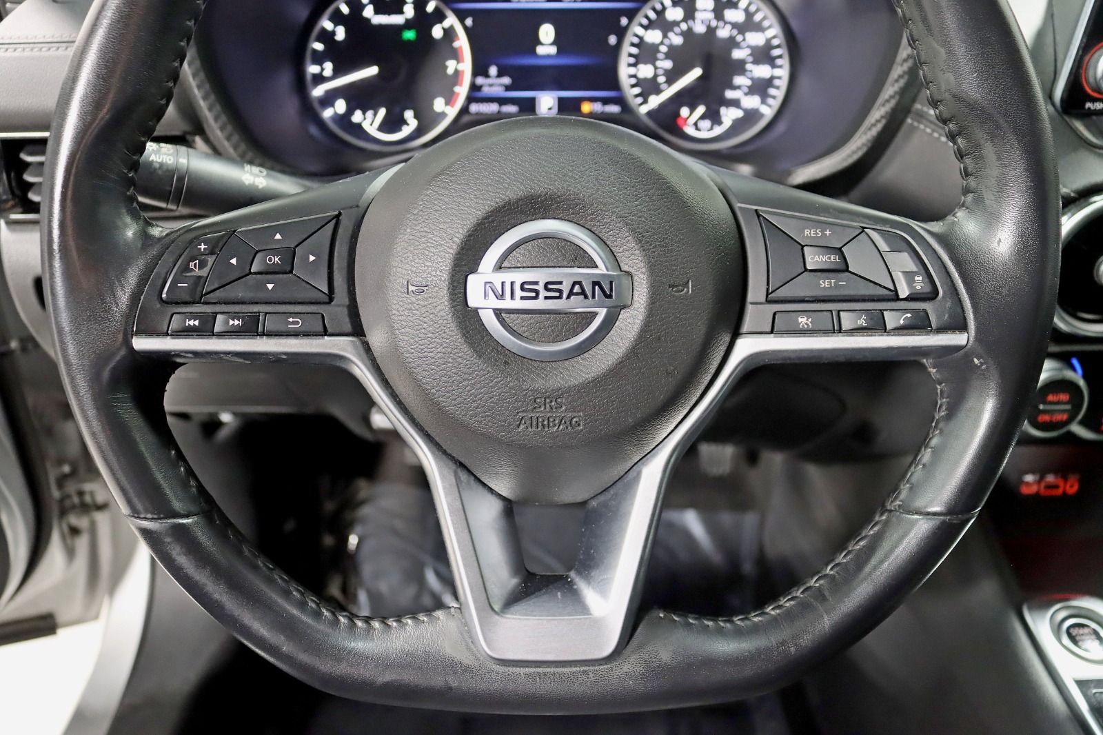 2021 NISSAN SENTRA - Image 16