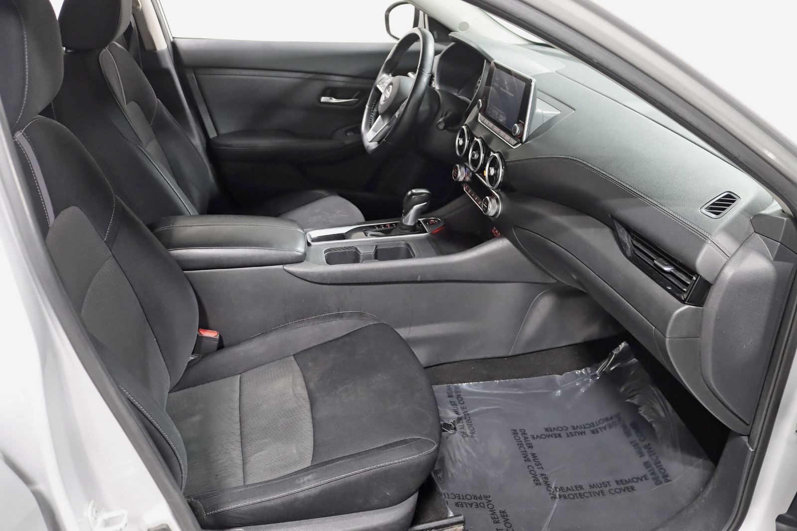 2021 NISSAN SENTRA - Image 26