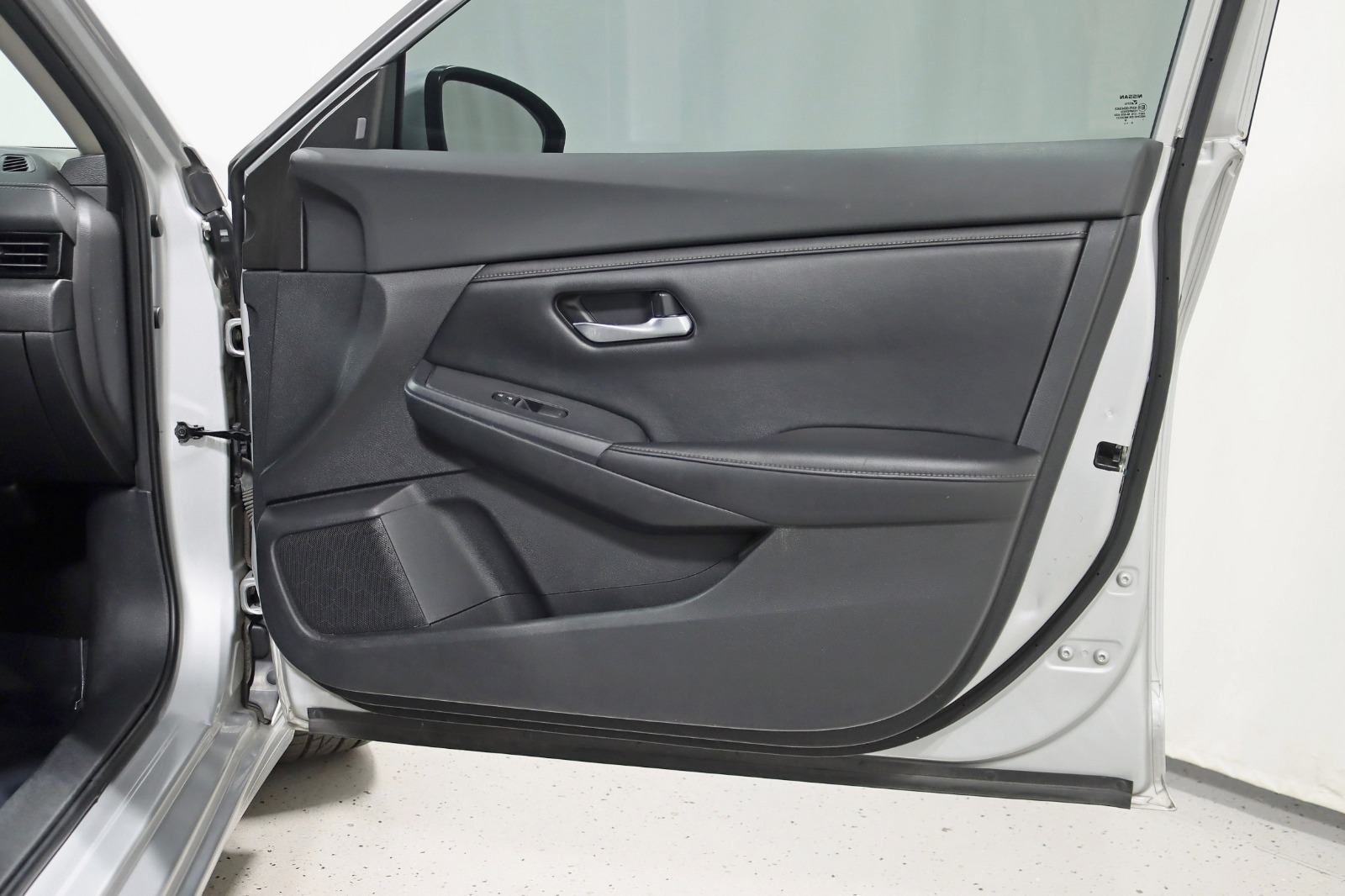 2021 NISSAN SENTRA - Image 28