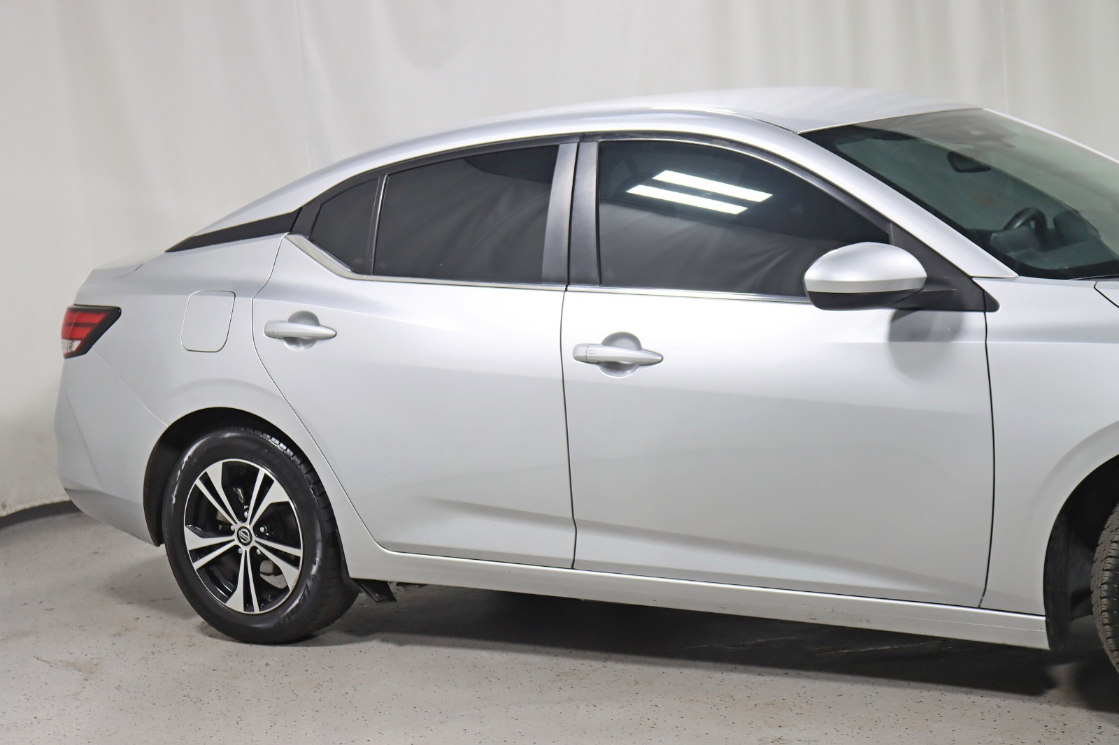 2021 NISSAN SENTRA - Image 4