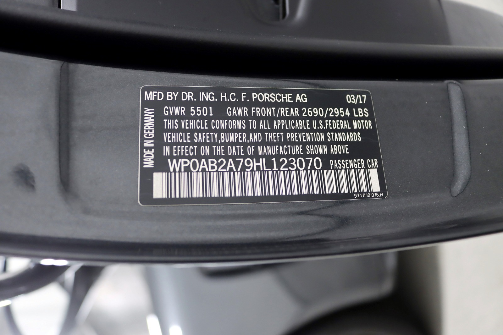 2017 PORSCHE PANAMERA - Image 39