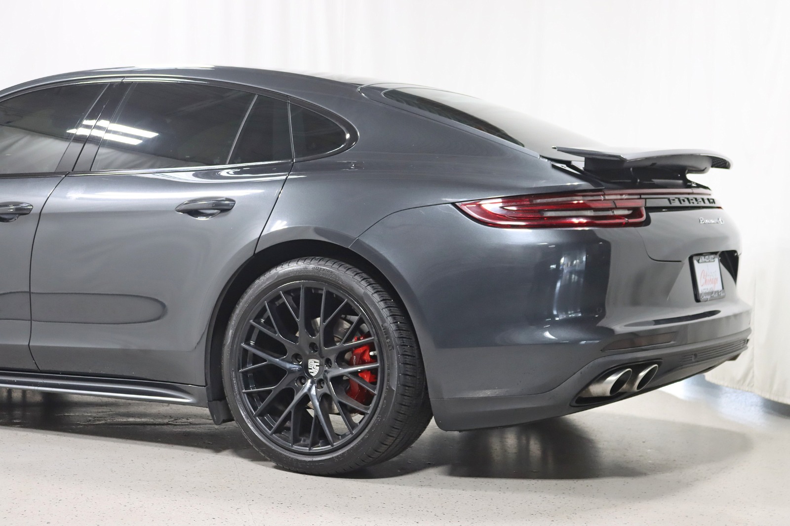 2017 PORSCHE PANAMERA - Image 9