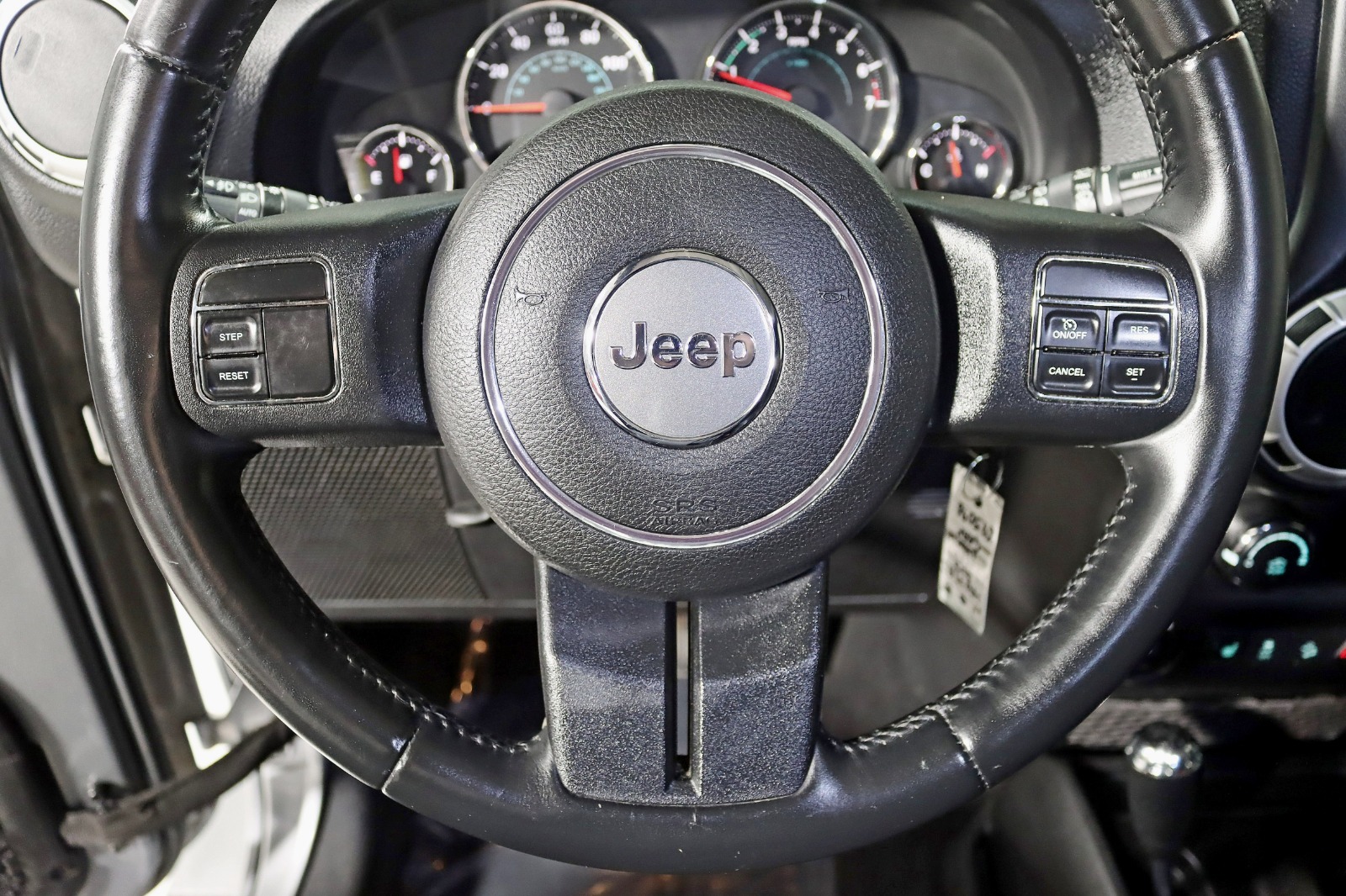 2013 JEEP WRANGLER - Image 17