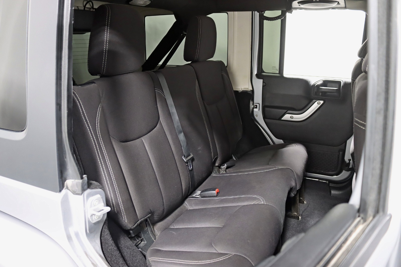 2013 JEEP WRANGLER - Image 27