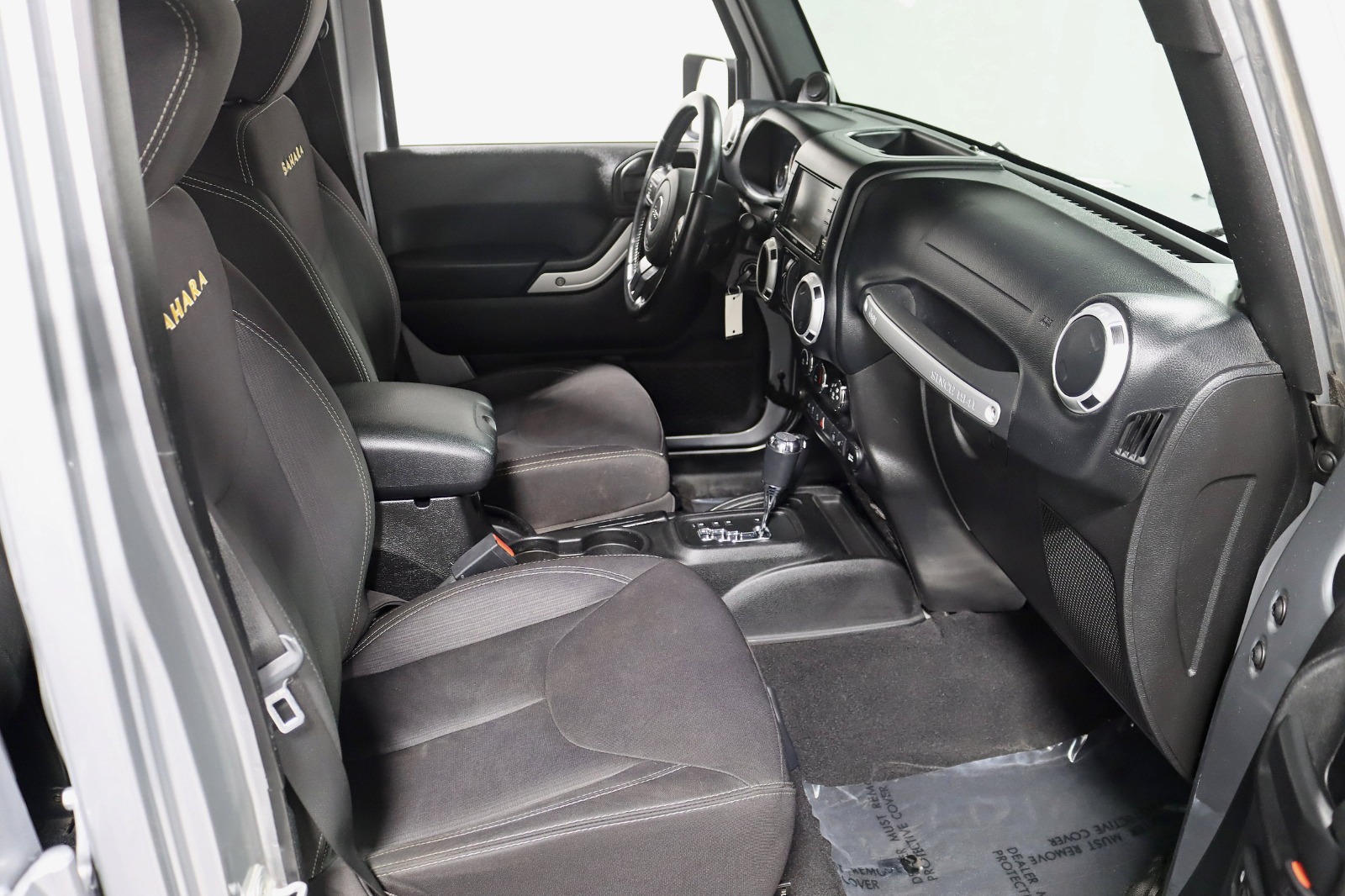 2013 JEEP WRANGLER - Image 29