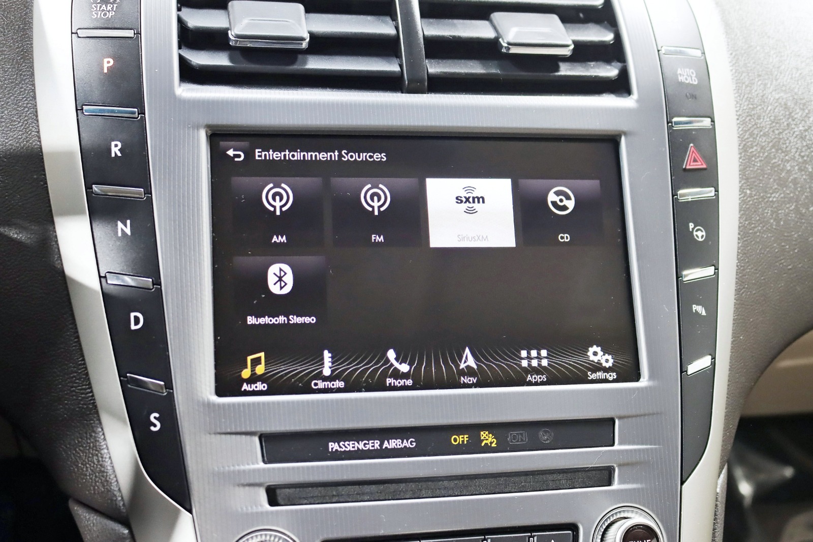 2019 LINCOLN MKZ - Image 23