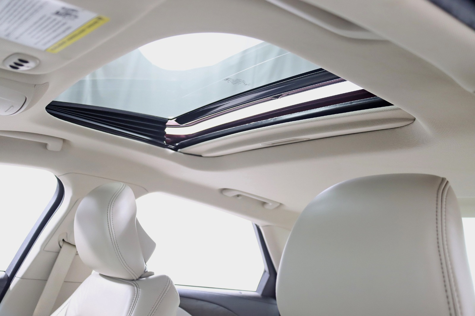 2019 LINCOLN MKZ - Image 30