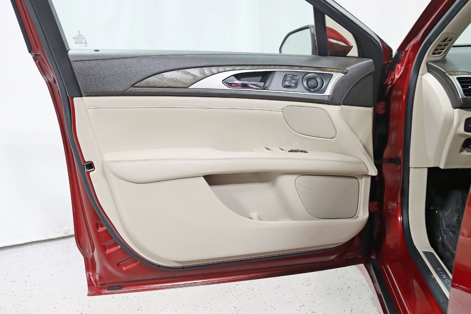 2019 LINCOLN MKZ - Image 33