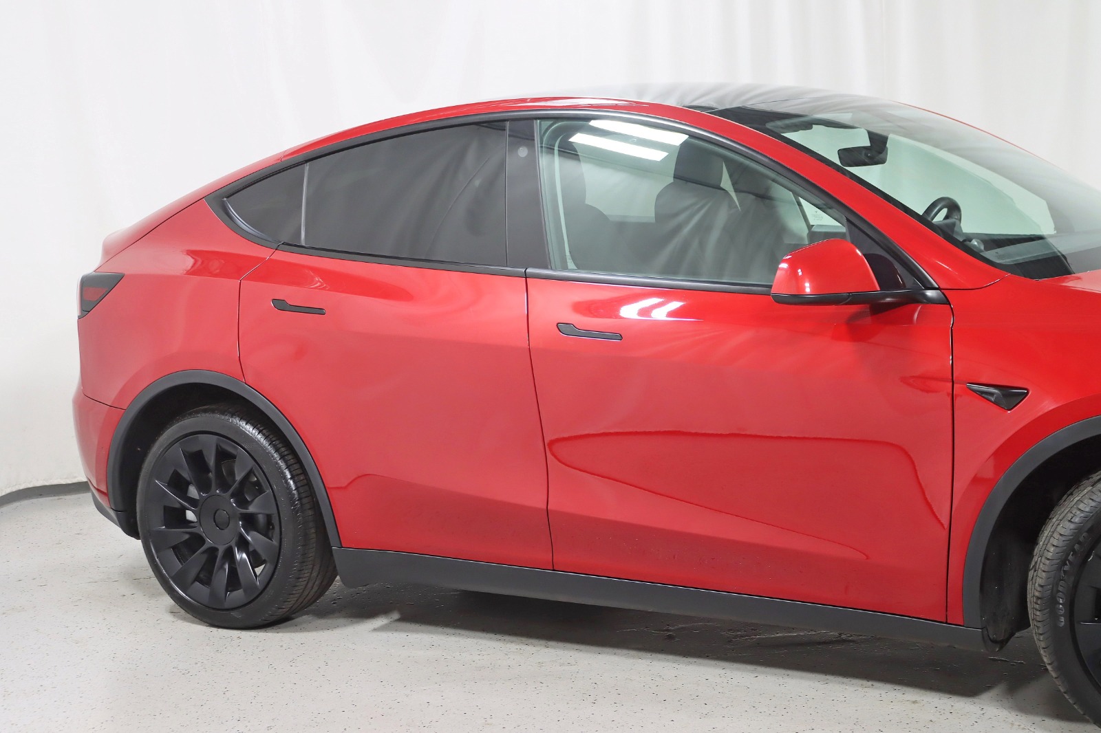 2021 TESLA MODEL Y - Image 4