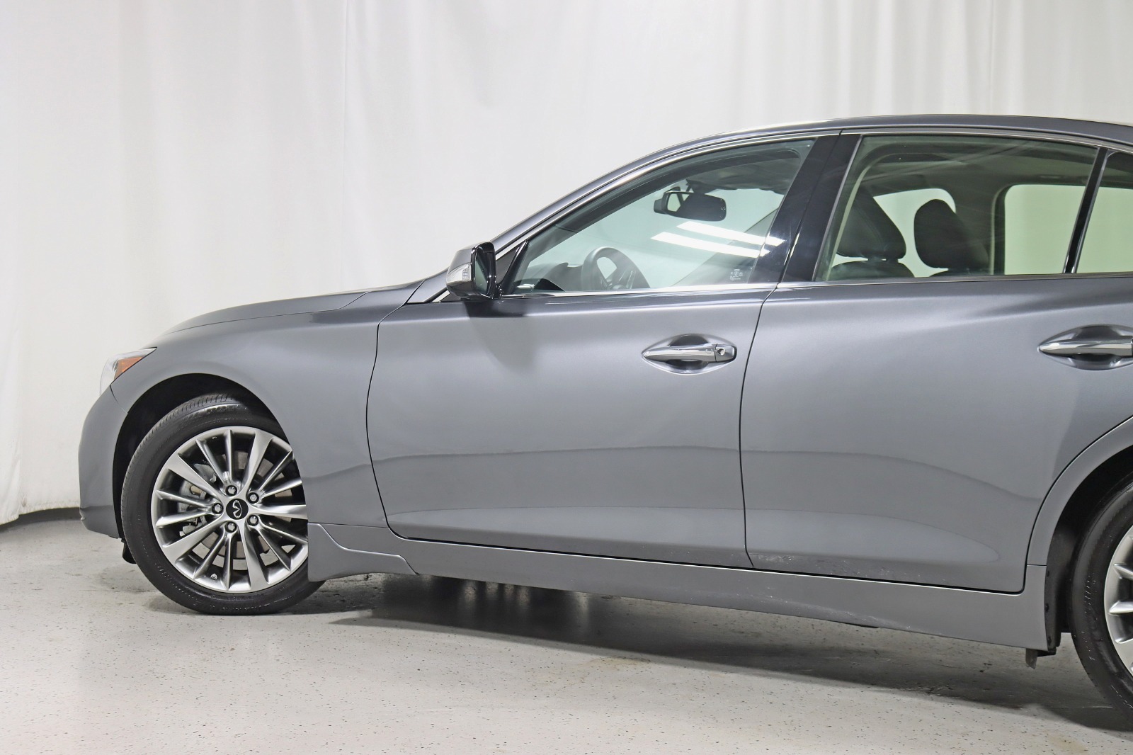 2023 INFINITI Q50 - Image 12