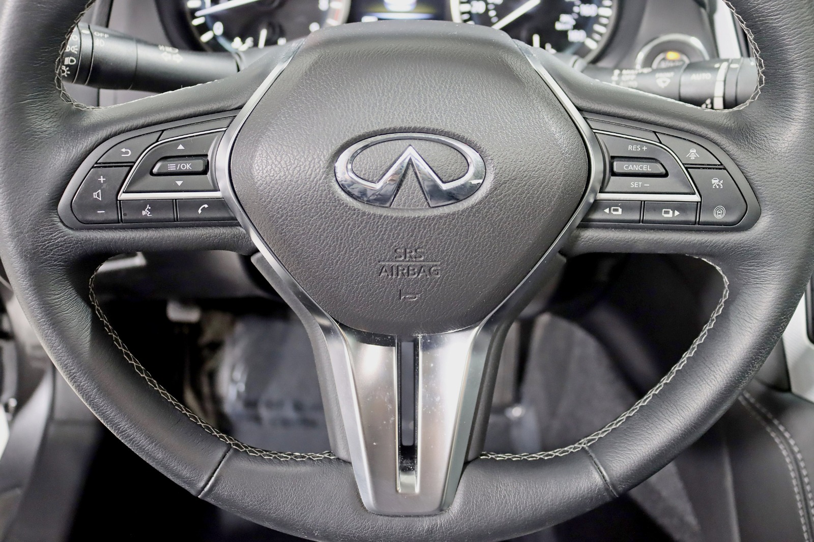 2023 INFINITI Q50 - Image 16