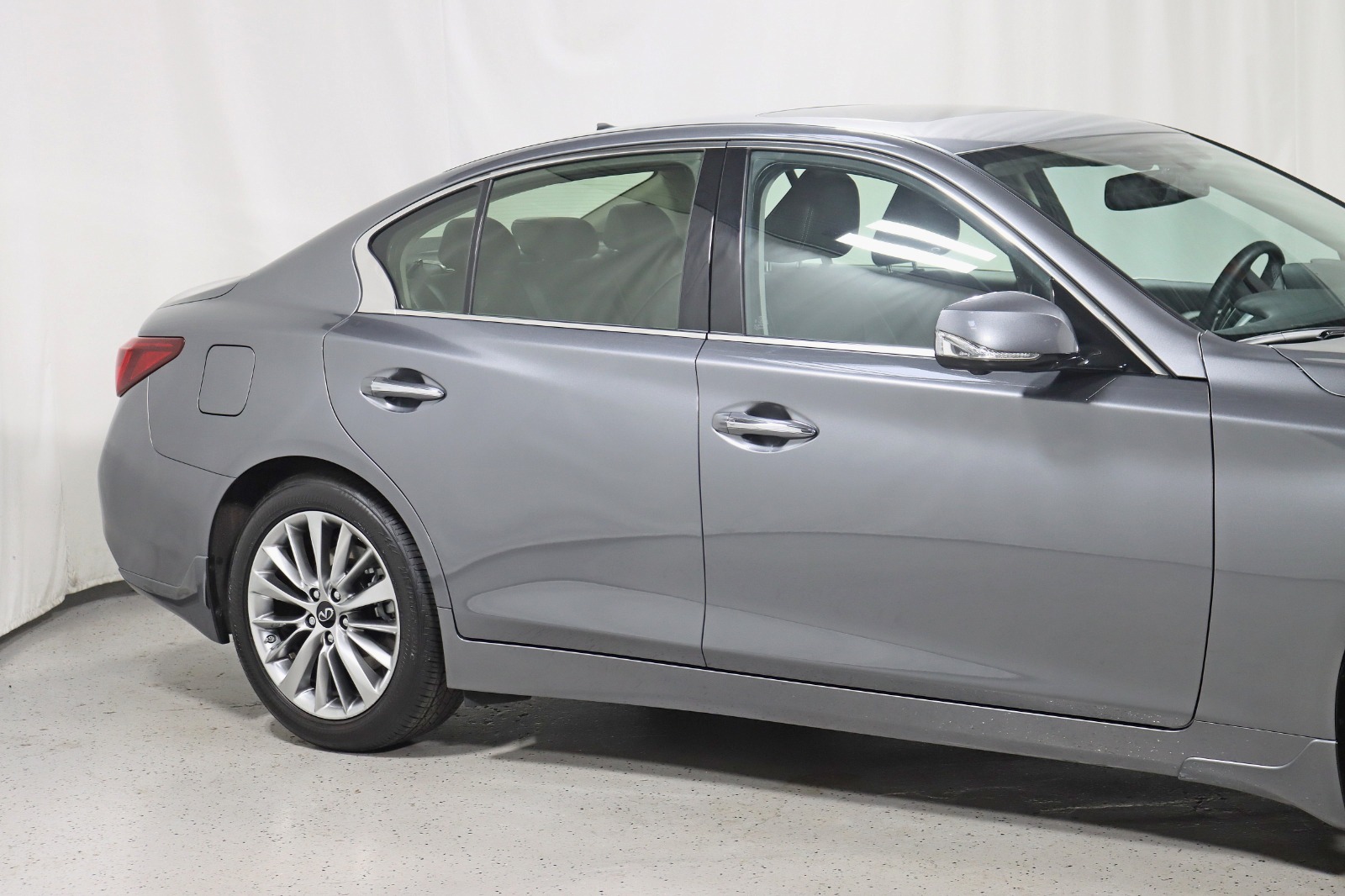 2023 INFINITI Q50 - Image 4