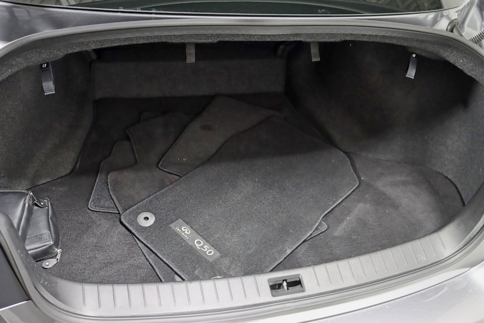 2023 INFINITI Q50 - Image 34