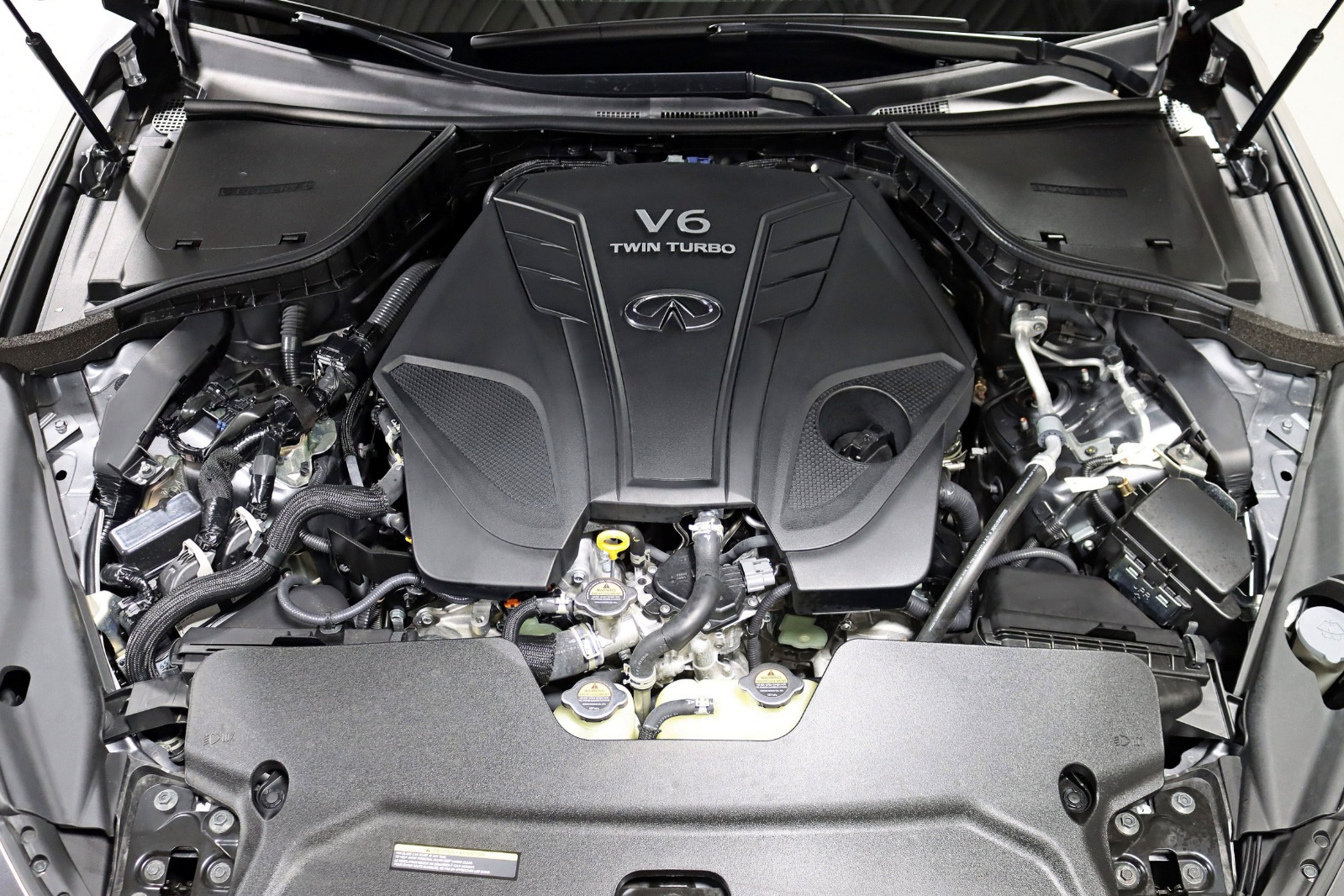 2023 INFINITI Q50 - Image 36