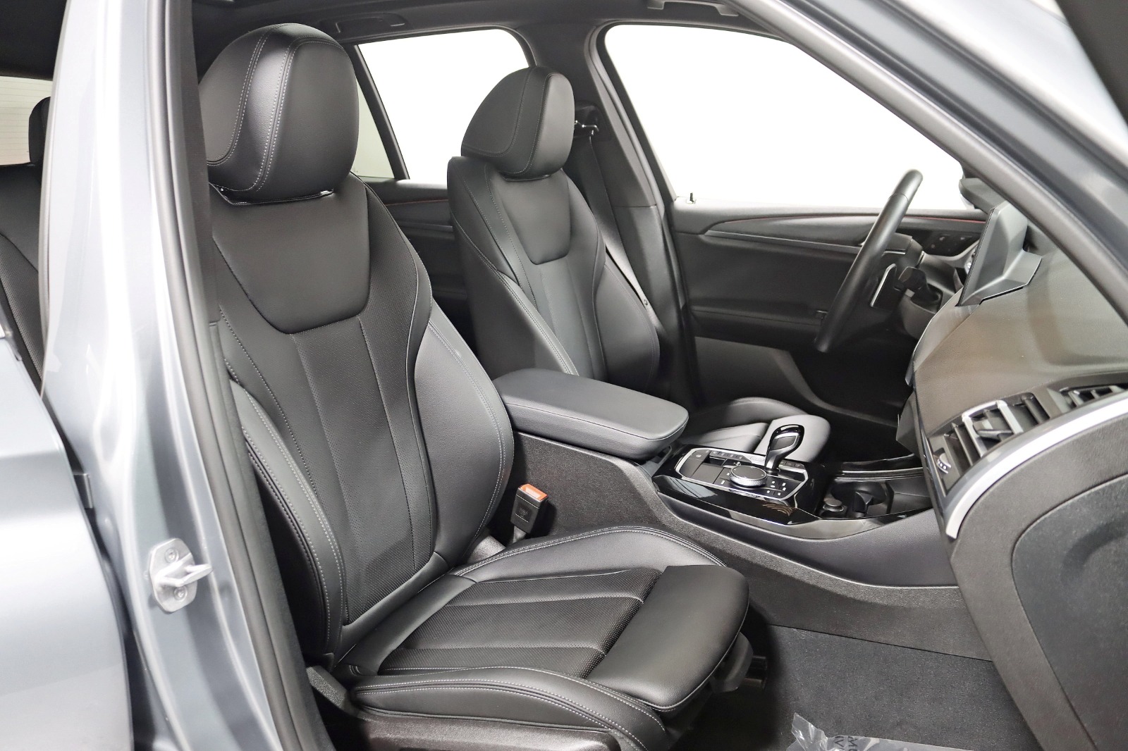 2024 BMW X3 - Image 33