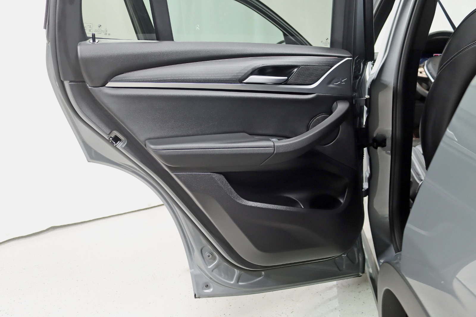 2024 BMW X3 - Image 40