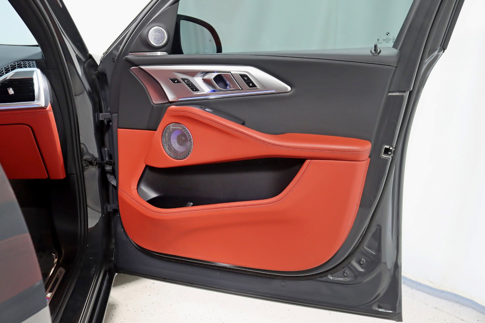 2023 BMW XM BOWERS WILKINS - Image 41