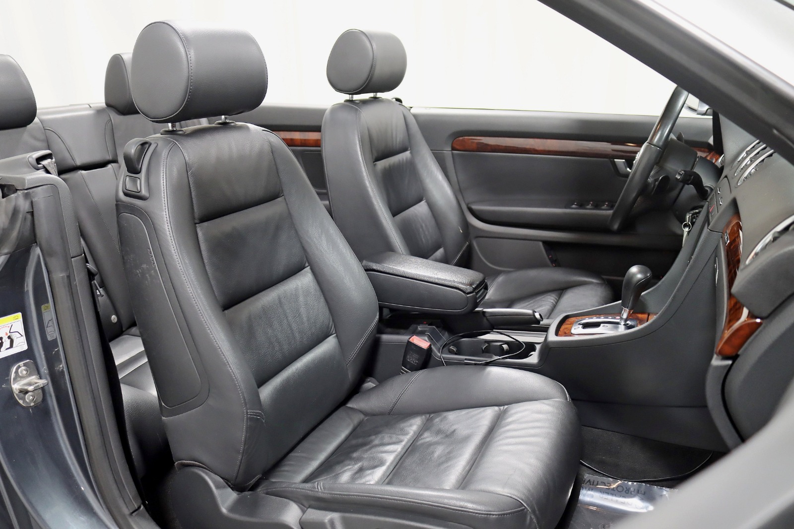 2009 AUDI A4 - Image 23