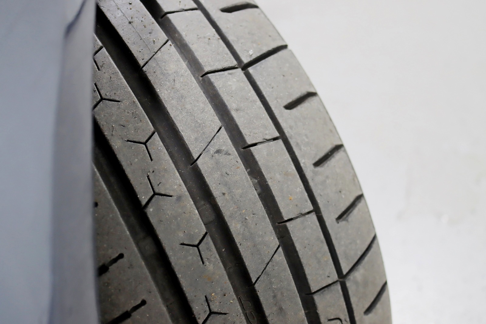 2009 AUDI A4 - Image 31