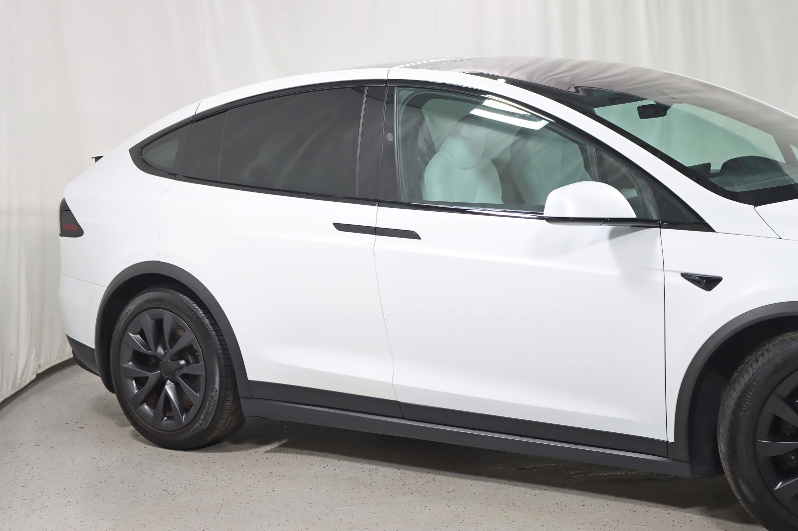 2023 TESLA MODEL X - Image 4