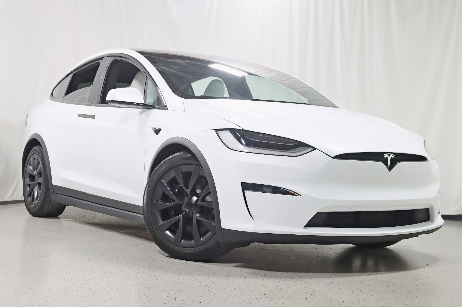 2023 TESLA MODEL X - Image 8