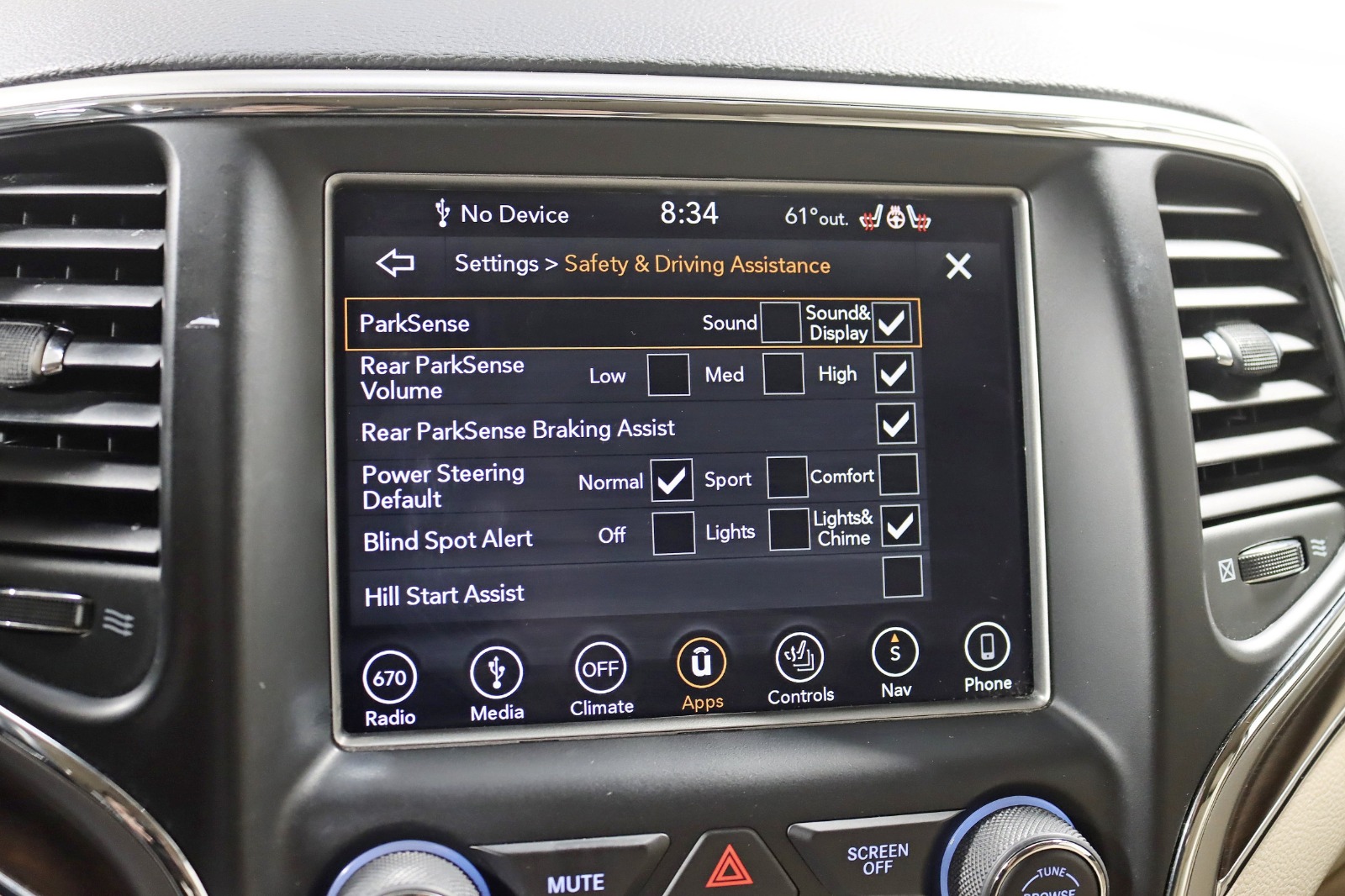 2018 JEEP GRAND CHEROKEE - Image 24