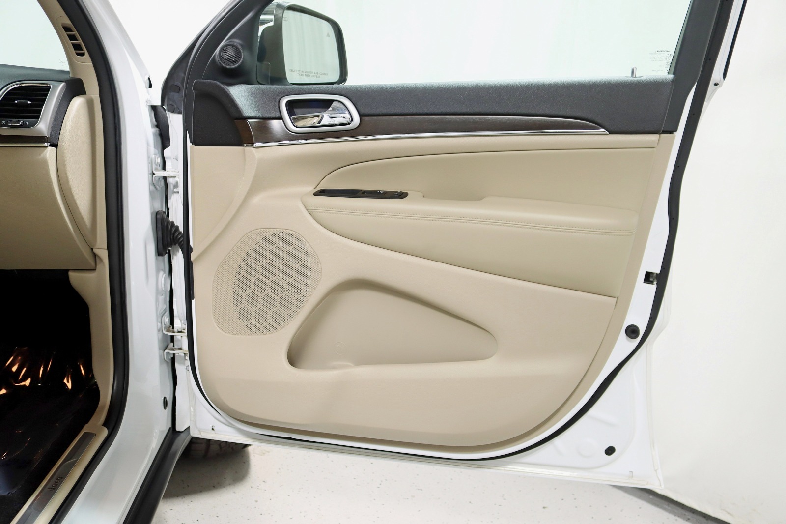 2018 JEEP GRAND CHEROKEE - Image 34