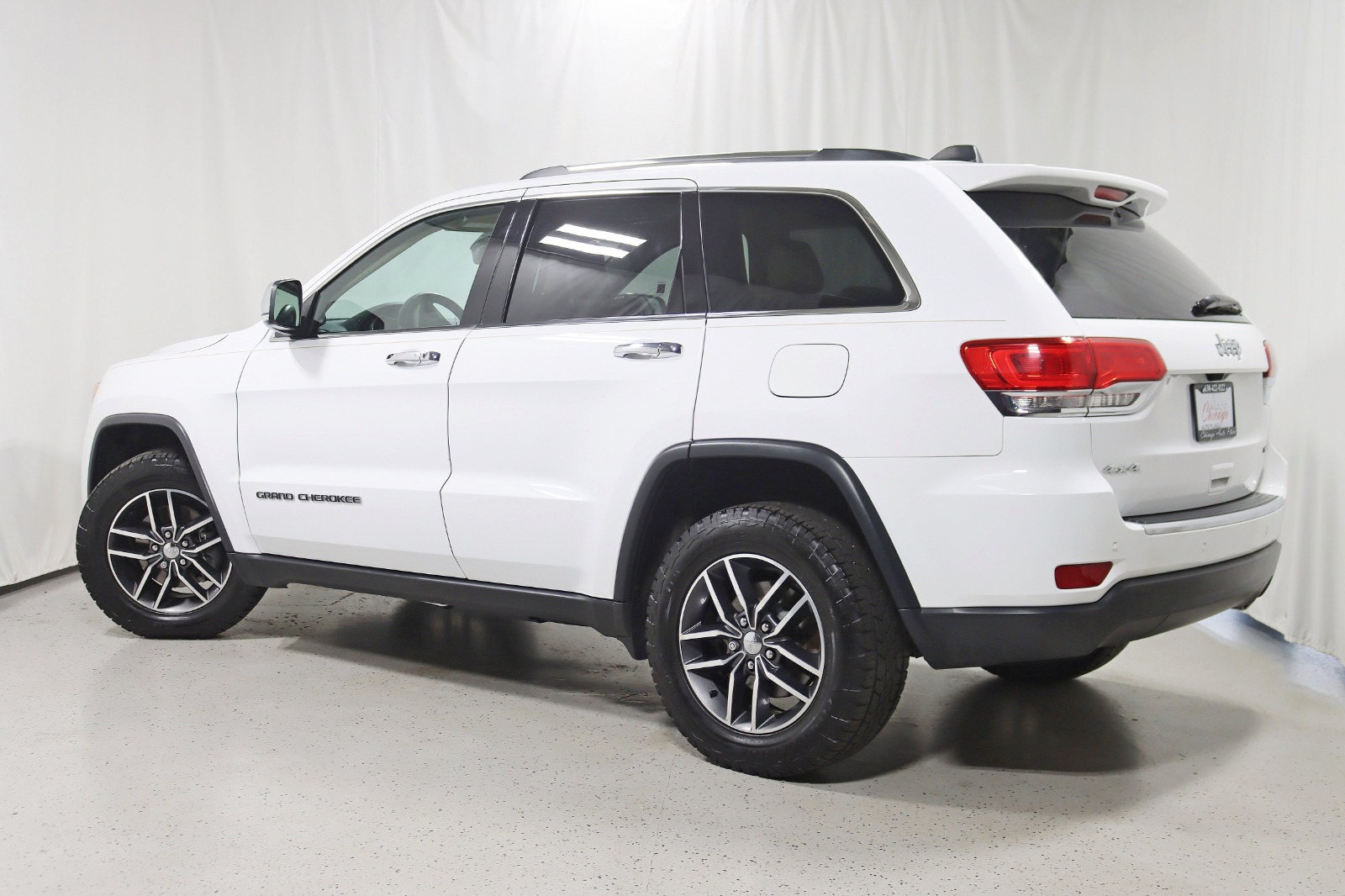 2018 JEEP GRAND CHEROKEE - Image 10