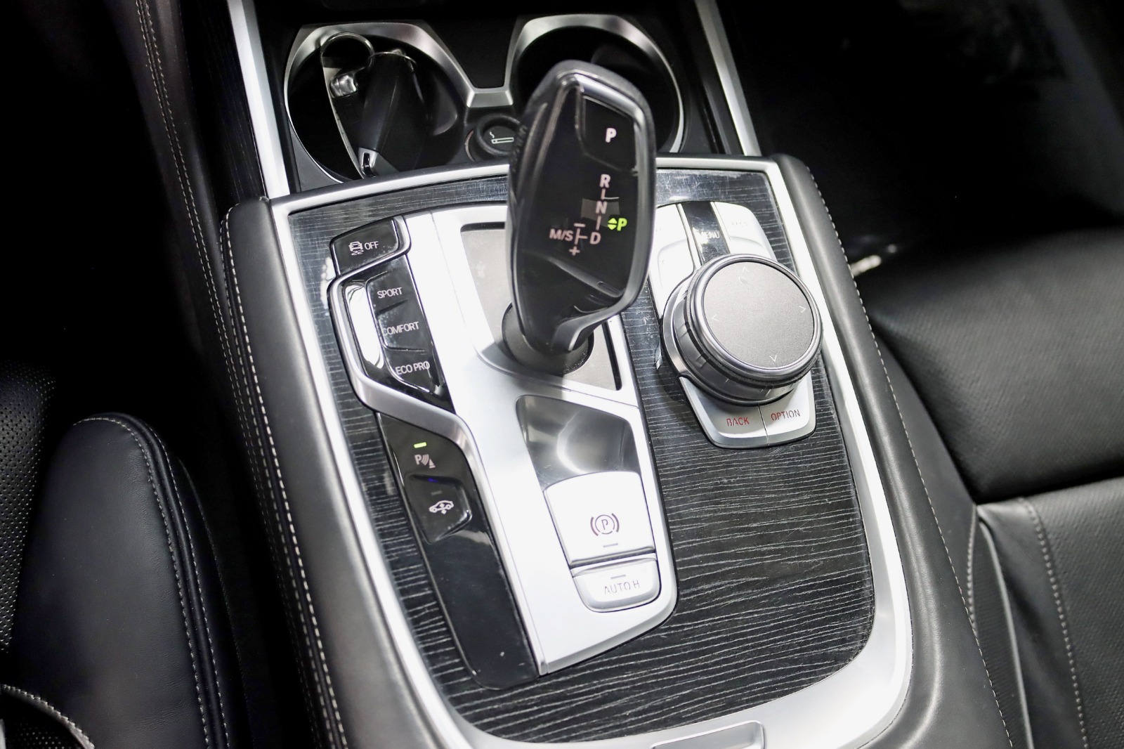 2019 BMW 750I, B7 - Image 27