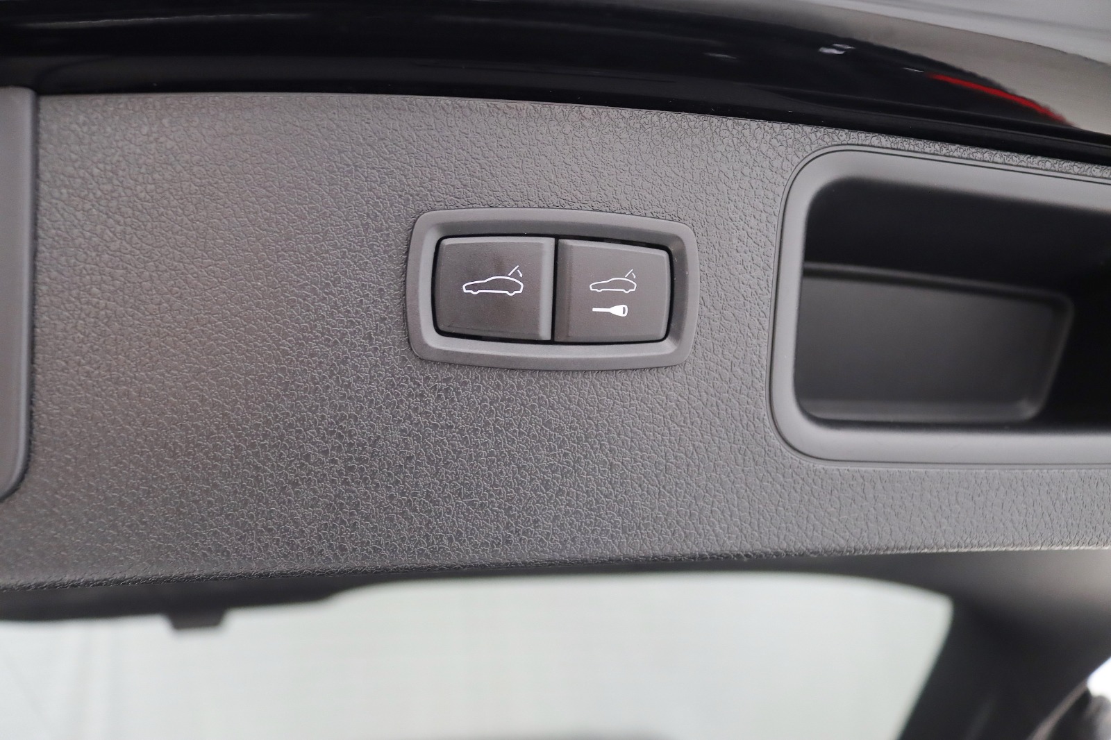 2018 PORSCHE MACAN - Image 36