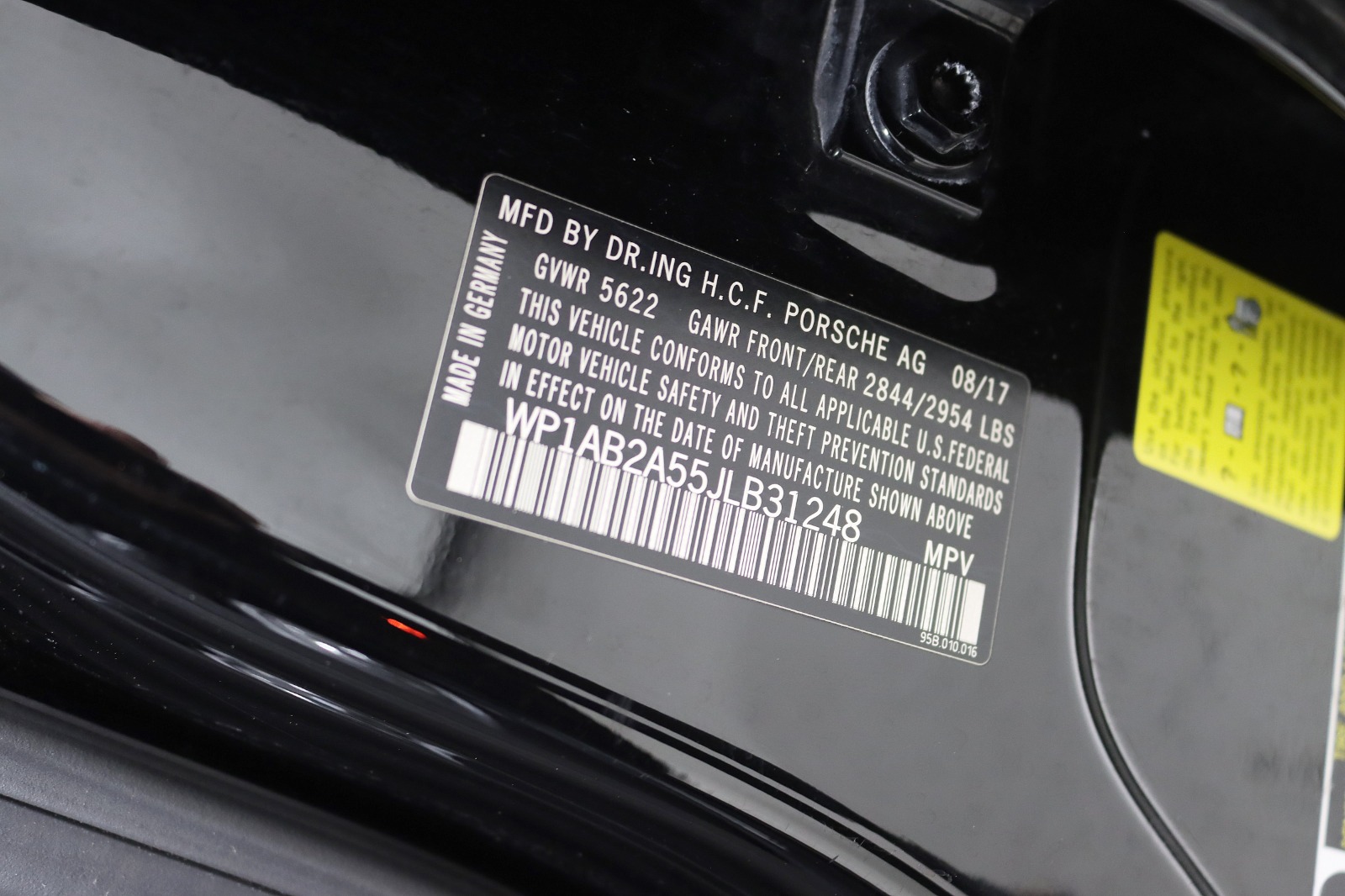 2018 PORSCHE MACAN - Image 38