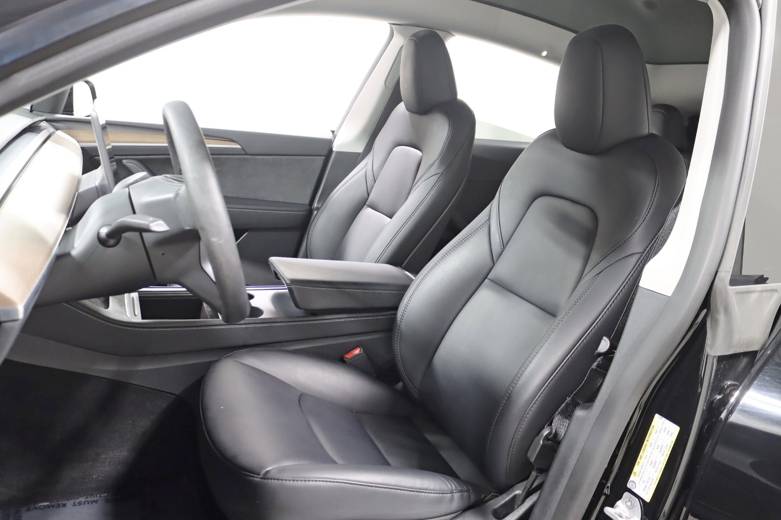 2024 TESLA MODEL Y - Image 28