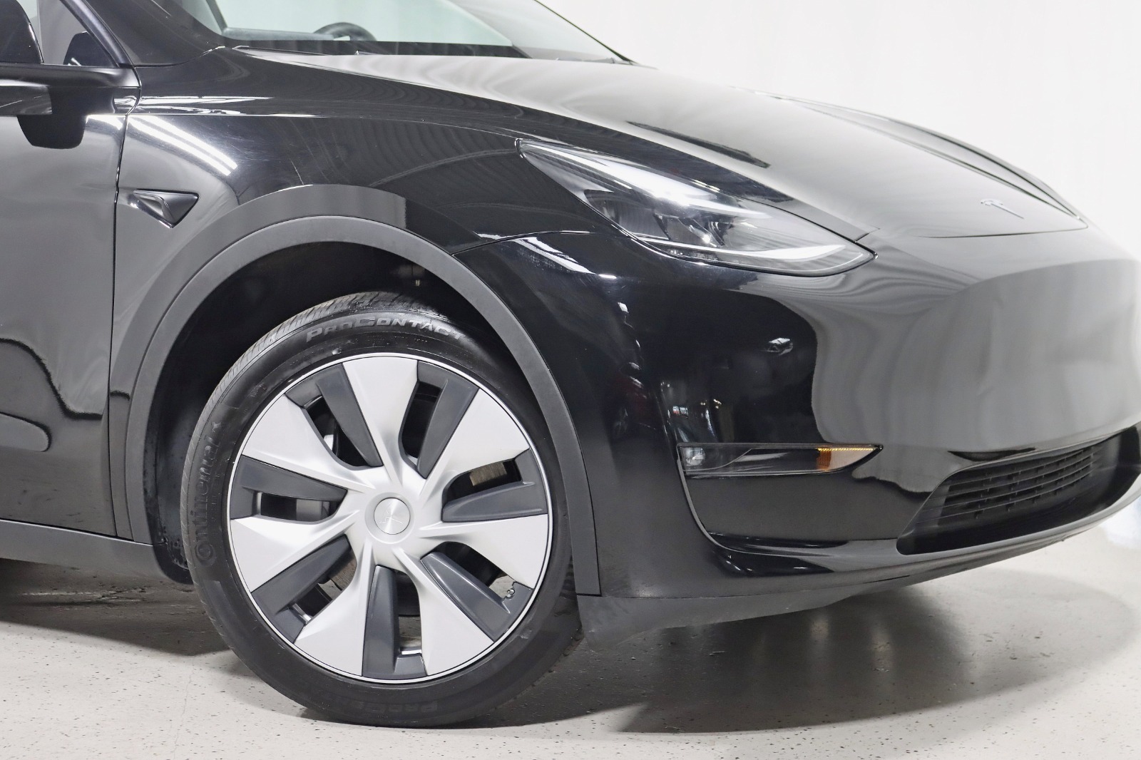 2024 TESLA MODEL Y - Image 6