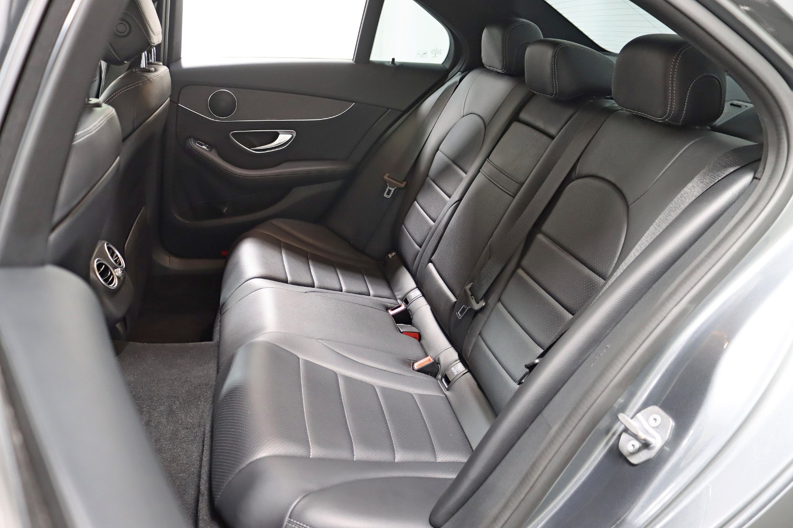 2019 MERCEDES-BENZ C-CLASS - Image 29