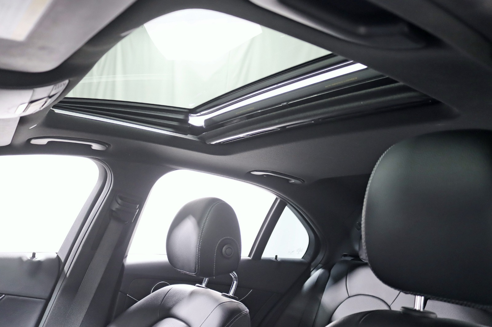 2019 MERCEDES-BENZ C-CLASS - Image 31