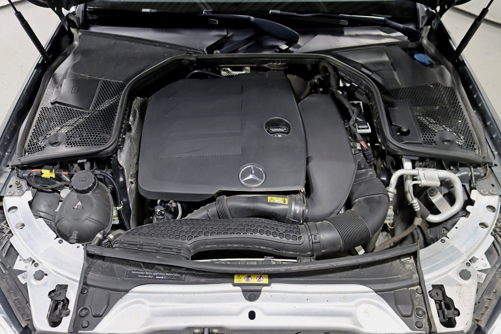 2019 MERCEDES-BENZ C-CLASS - Image 40