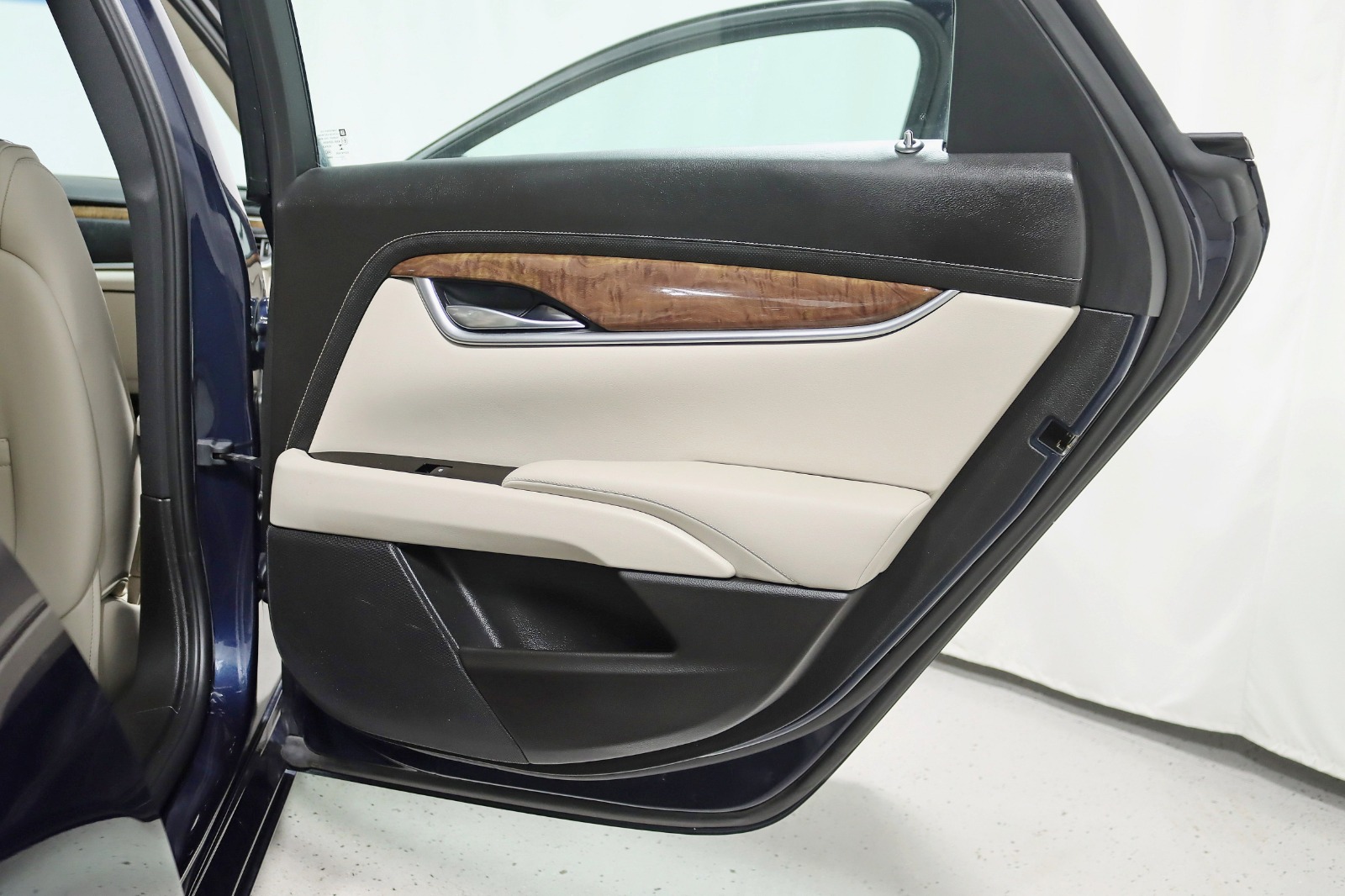 2018 CADILLAC XTS - Image 37