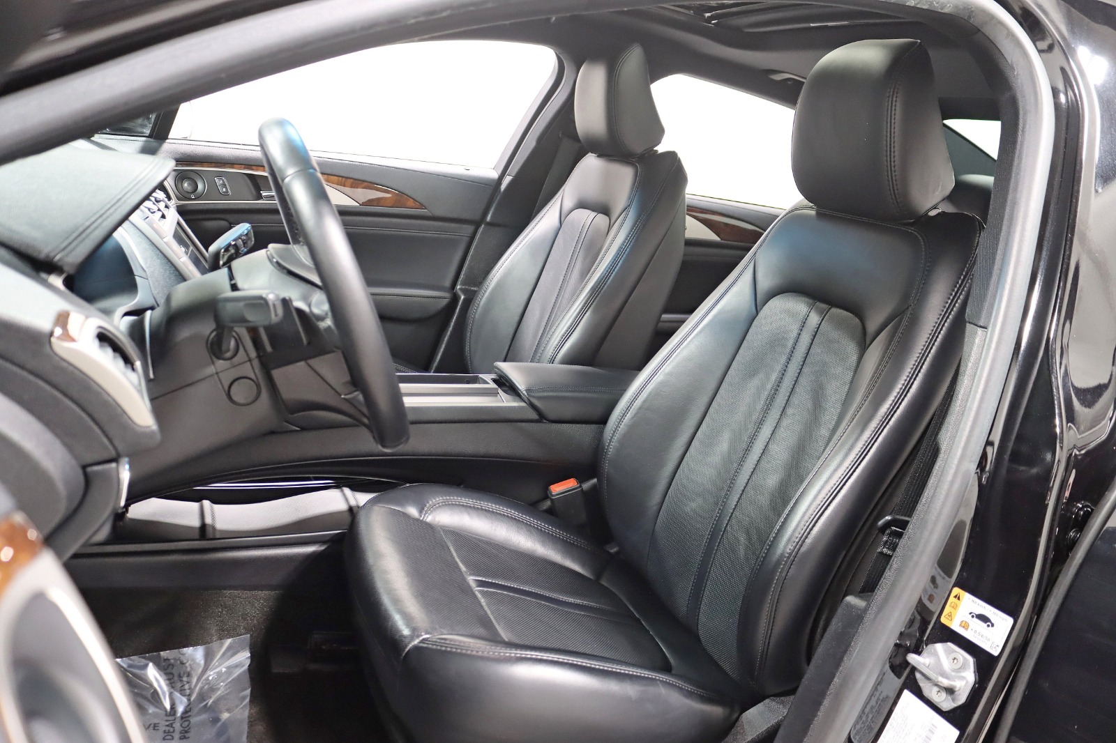 2020 LINCOLN MKZ - Image 26