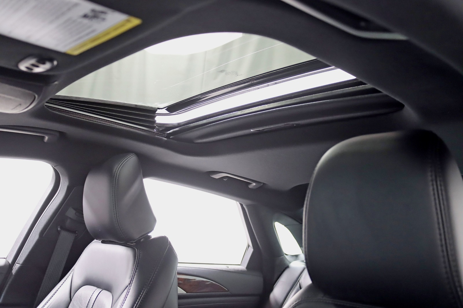 2020 LINCOLN MKZ - Image 30