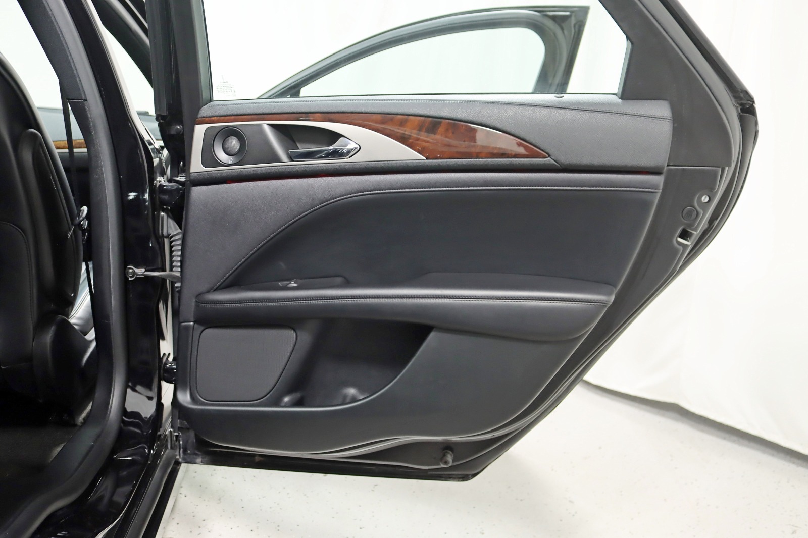 2020 LINCOLN MKZ - Image 35