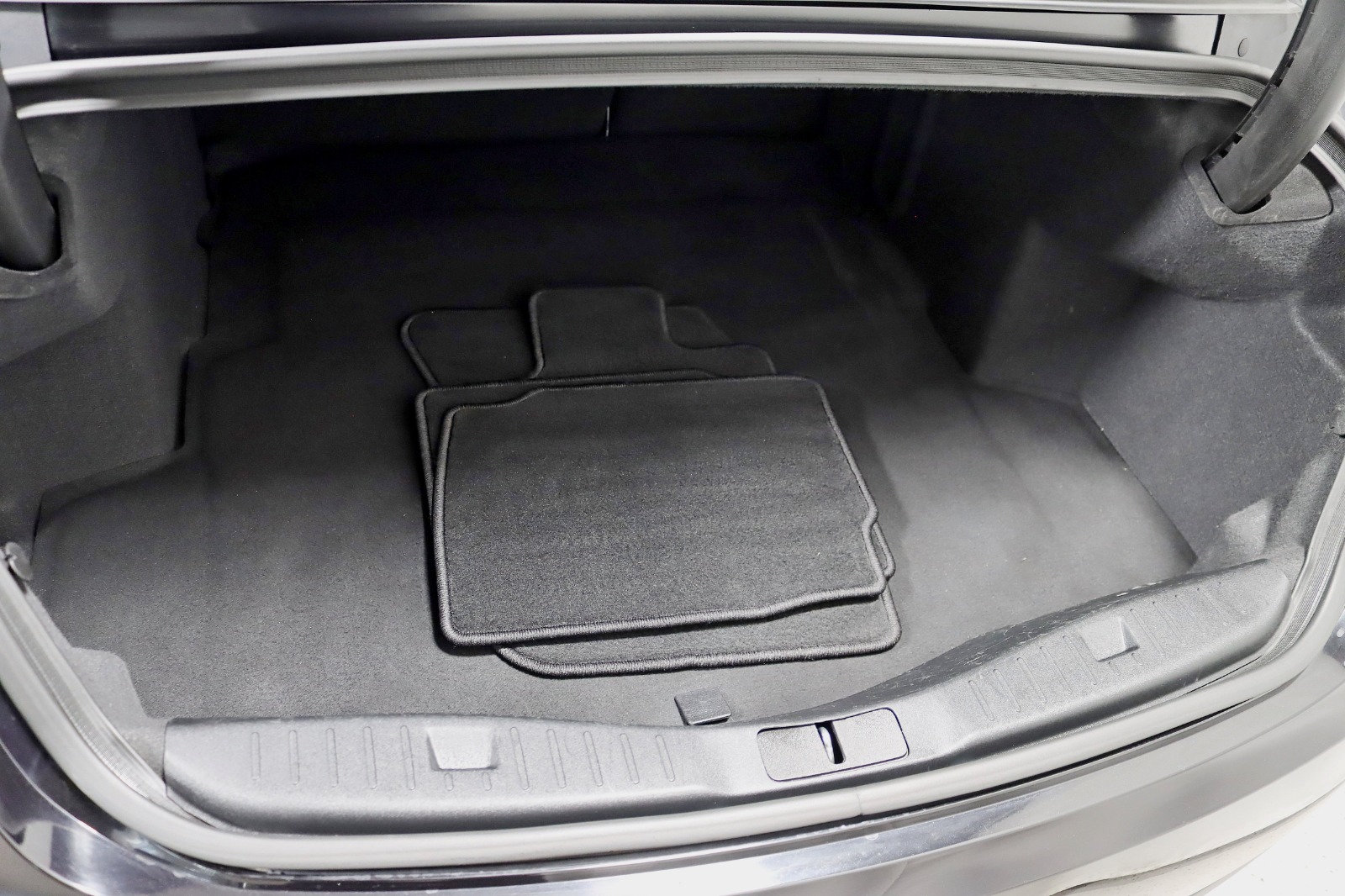 2020 LINCOLN MKZ - Image 36