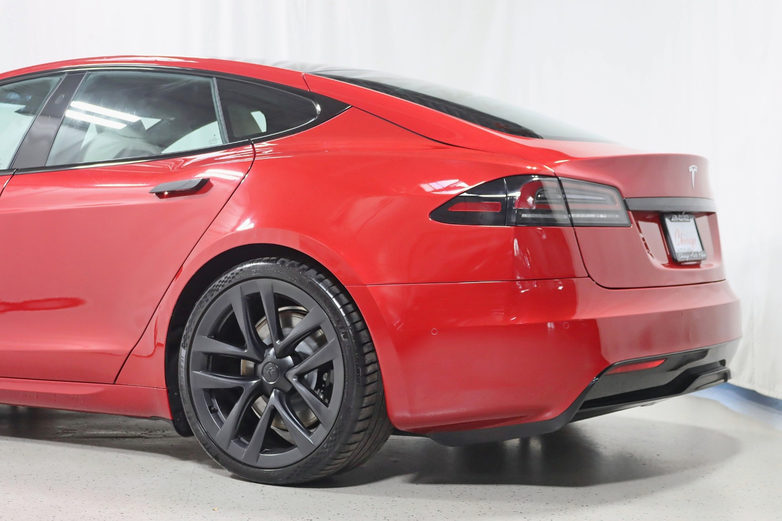 2022 TESLA MODEL S - Image 11