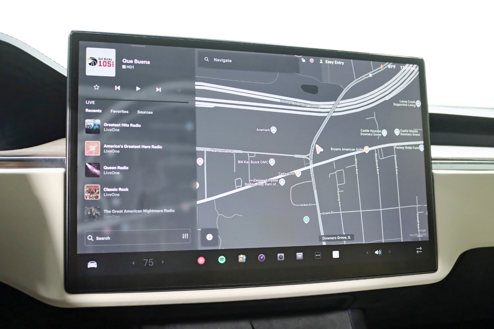 2021 TESLA MODEL S - Image 17