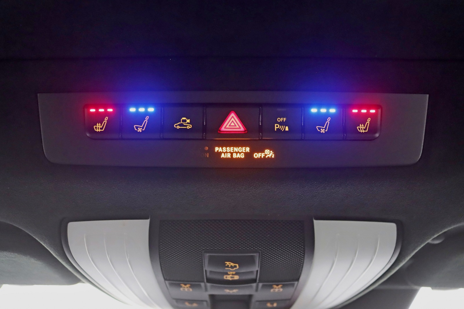 2021 MERCEDES-BENZ AMG GT - Image 31