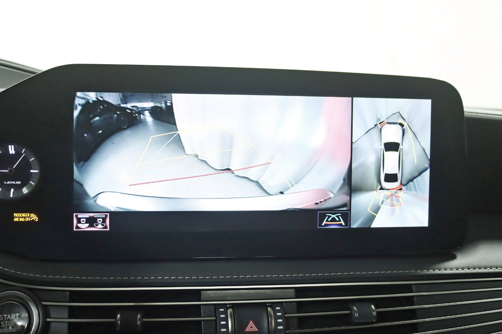 2021 LEXUS LS - Image 19